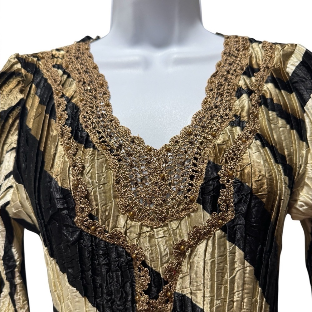 Alberto Makali Black Gold Crinkle Knit Beaded Top Women’s M Evening Artsy Y2K - Picture 3 of 12